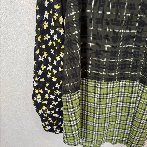 Michael Michael Kors Button Down Shirt size L - Picture 8 of 8